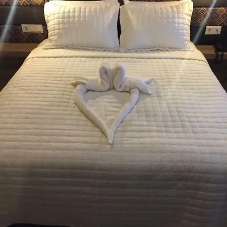 Hotel Acr 2*